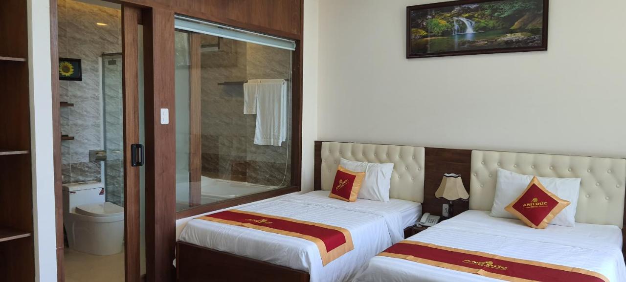 ฮันส์ อัญดุก 2 โฮเทล บิ่ญเดือง Hotel Thu Dau Mot ภายนอก รูปภาพ